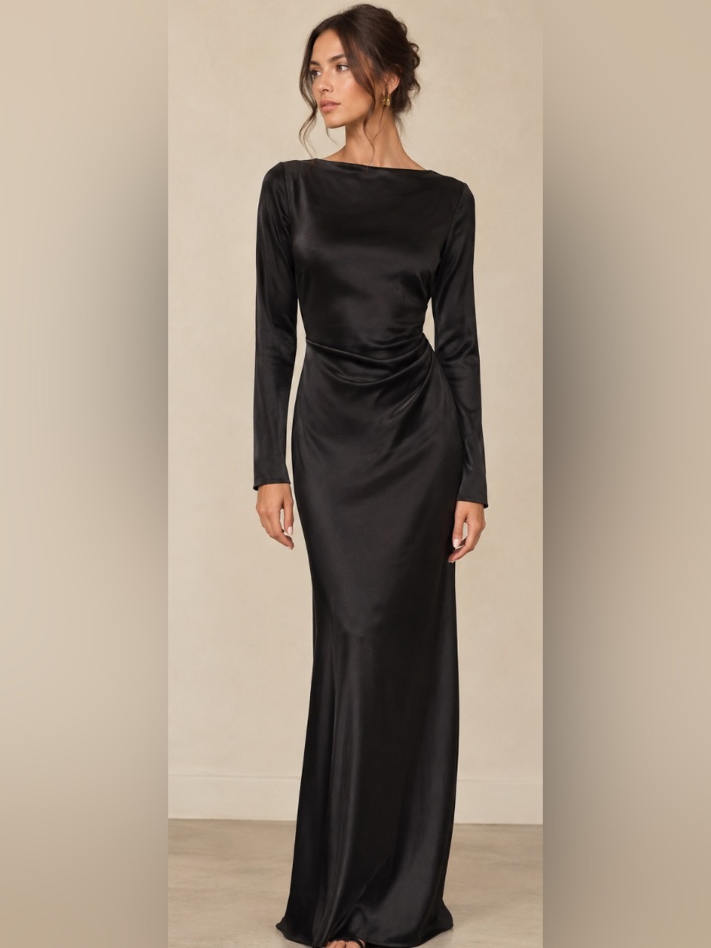 NWT Significant Other Angela Long Sleeve Gown | Size 4 | Black